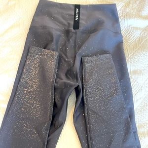 Peloton Show Up Sparkle Leggings - Size Small